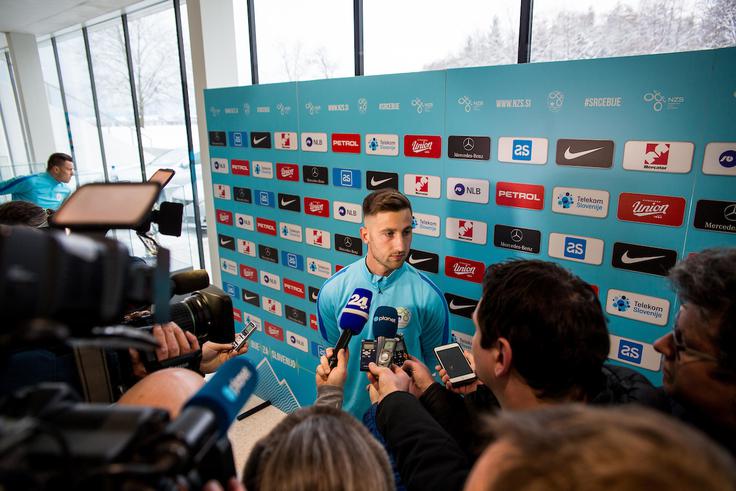 Andraž Šporar (Slovan Bratislava) ... | Foto: Žiga Zupan/Sportida