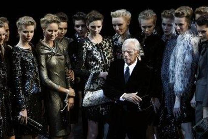 Armani navdušen nad ruskimi manekenkami