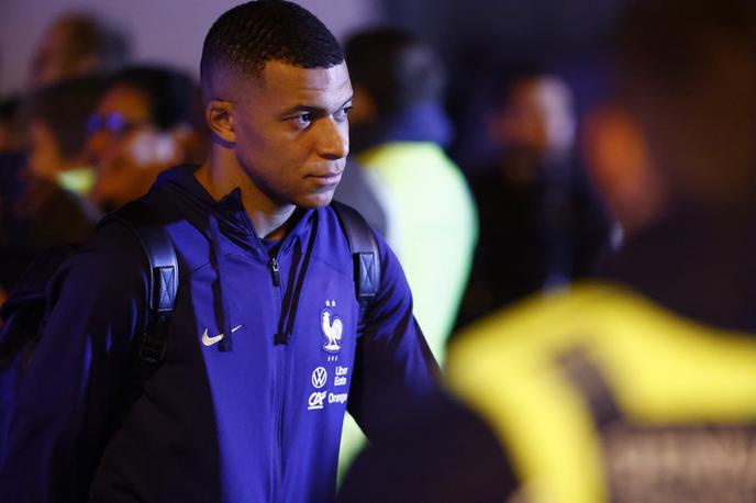 Kylian Mbappe | Kylian Mbappe je bil z osmimi goli najboljši strelec mundiala v Katarju. S tem je Lionelu Messiju (sedem zadetkov) preprečil, da bi poleg zlate žoge (to priznanje prejme najboljši igralec tekmovanja) v Katarju prejel še zlati čevelj. | Foto Reuters