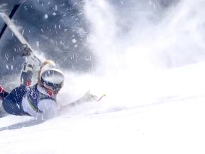 Grozljiv trenutek na olimpijskem smuku: kako je padla Lindsey Vonn #foto