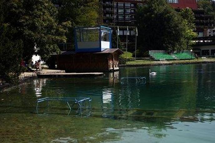 Kopalci odhajajo, veslači prihajajo