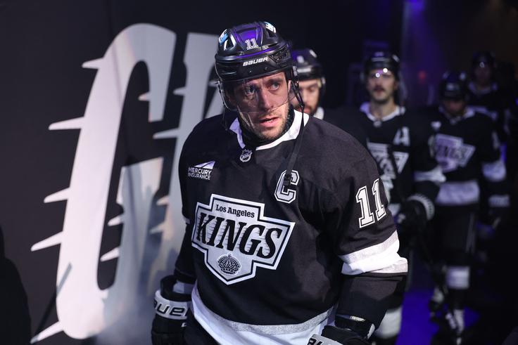 Anže Kopitar je napovedal, da bo odigral zadnjo sezono v karieri. | Foto: Reuters