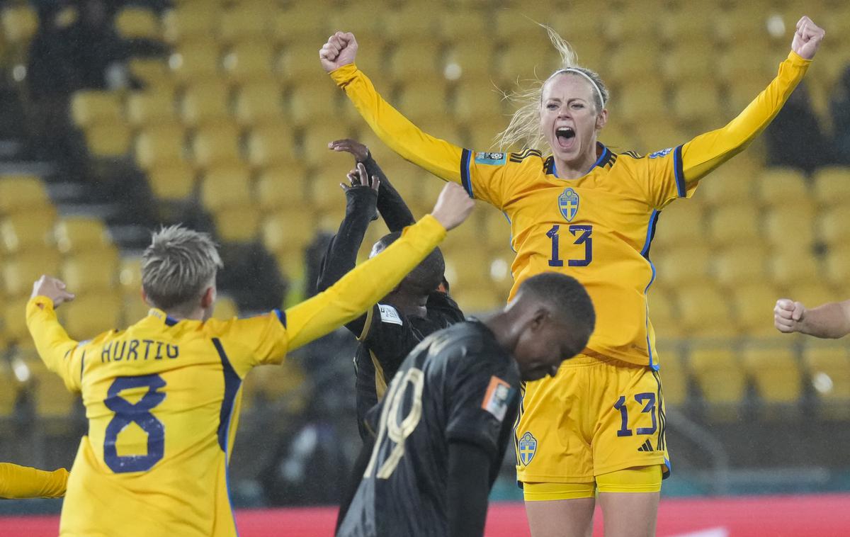 Amanda Ilestedt | Amanda Ilestedt je v 90. minuti zadela za zmago Švedske z 2:1. | Foto Guliverimage