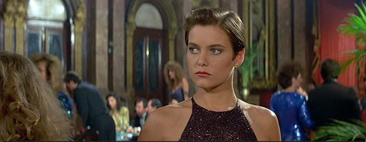 Bondovo dekle bo tokrat igrala Carey Lowell. | Foto: IMDb