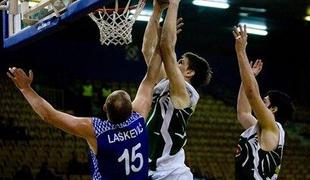 Zadnji krog odloča o obstanku in potnikih na F4