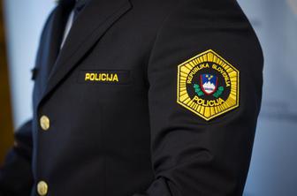 Na policiji in Sovi zavračajo namigovanja o njuni zlorabi in pozivajo k prijavi sumljivih ravnanj