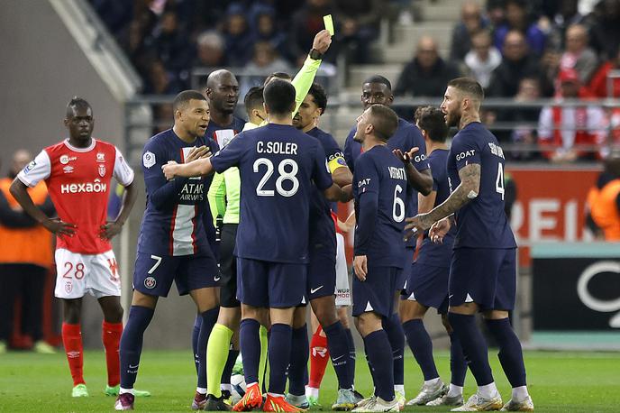 PSG Reims | PSG je več kot polovico tekme odigral z igralcem manj. | Foto Reuters