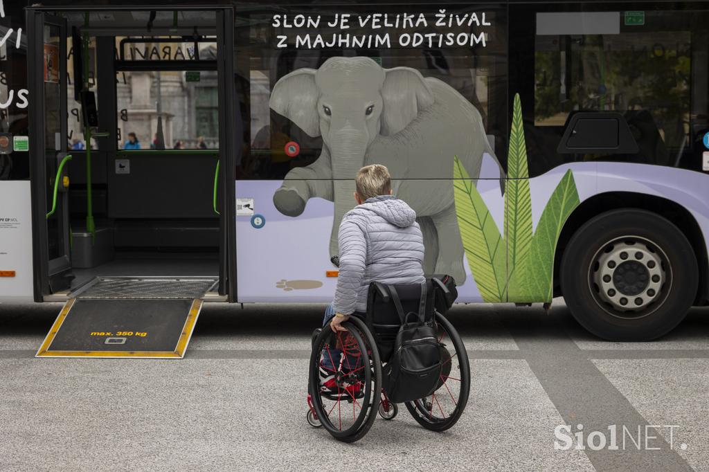 Ovirantlon na Kongresnem trgu v Ljubljani