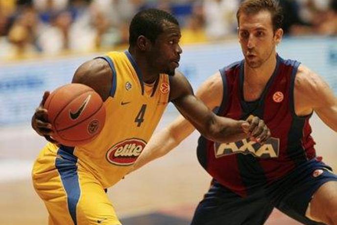 Maccabi bo napadal iz ozadja