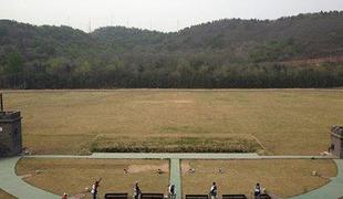 Maček peti na tekmi svetovnega pokala v Suhlu