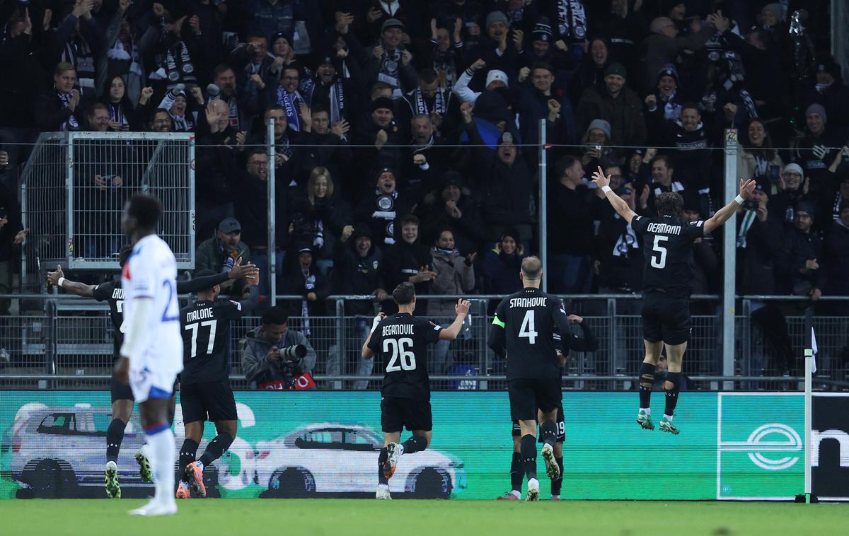 Sturm Graz Tomi Horvat | Veselje nogometašev Sturma po zadetku Tomija Horvata. | Foto Reuters