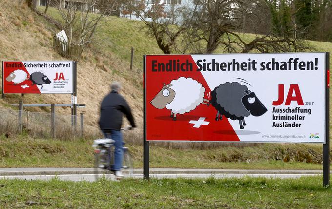 Udeležba na tokratnem švicarskem referendumu je bila 43-odstotna, veliko manjša kot na primer takrat, ko se je odločalo o politiki priseljevanja. | Foto: Reuters