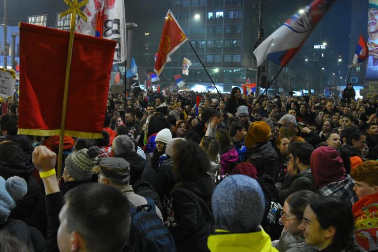 Nedavni protest v Nišu v Srbiji.  | Foto: Grgo Jelavic/Pixsell