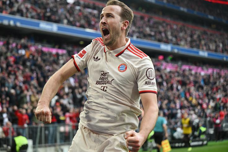 Harry Kane je z 22 zadetki prvi strelec bundeslige. | Foto: Reuters