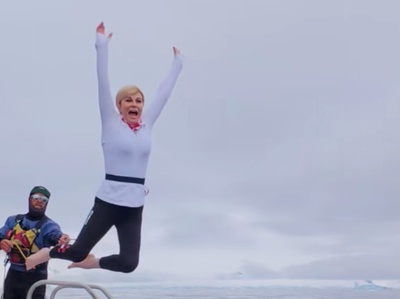 Nor podvig nekdanje hrvaške predsednice: poglejte, kaj je storila na Antarktiki #video