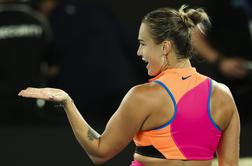 Sabalenka ekspresno v finale Melbourna, a brez rokovanja s Svitolino