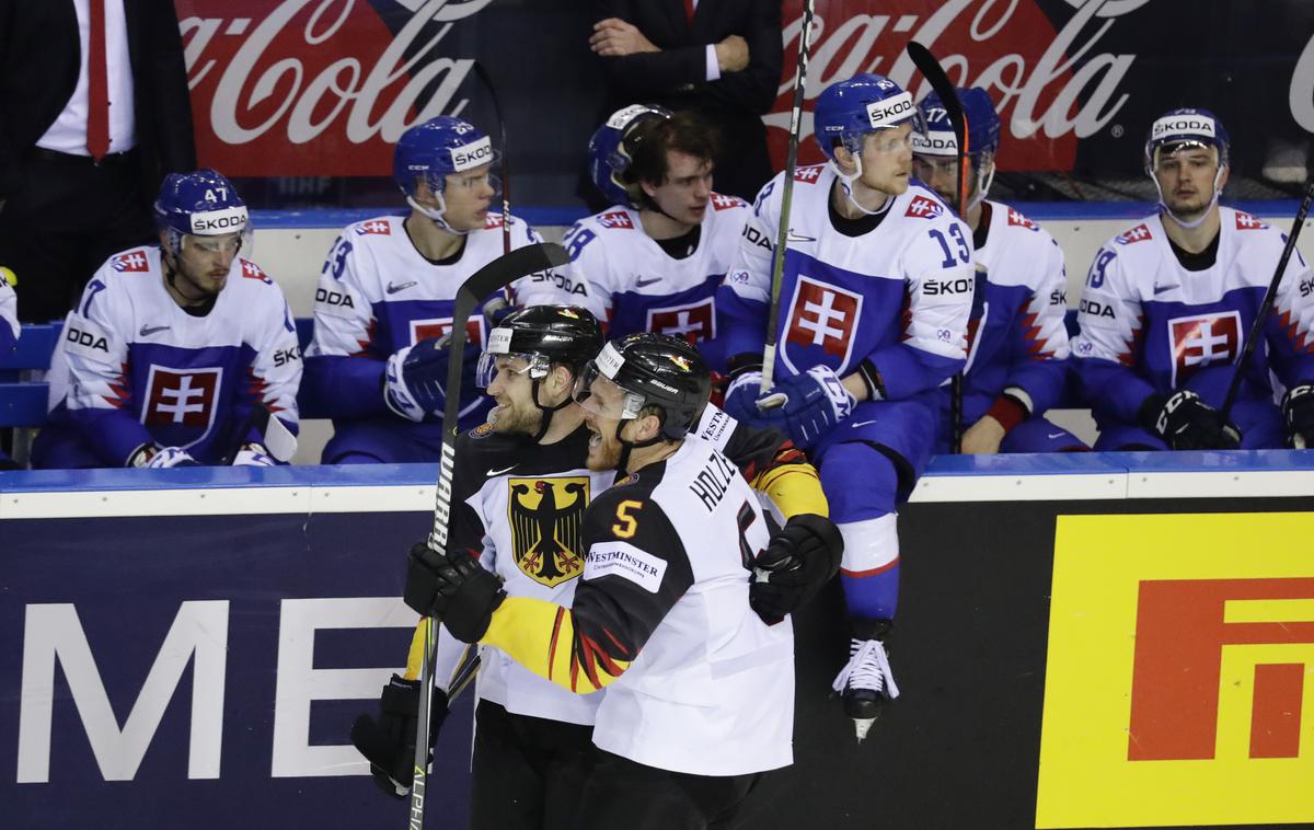 Slovaška Nemčija SP v hokeju 2019 | Nemci so v zadnji minuti razžalostili Slovake, ki so še drugič zapored v izdihljajih ostali brez zmage in točk. | Foto Reuters