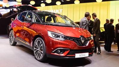 Renault scenic izza volana: zdi se ravno prav križan, da je uporaben in moderen