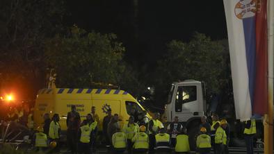 Tragedija v Novem Sadu: 14 ljudi je umrlo, tudi šestletni otrok #foto #video