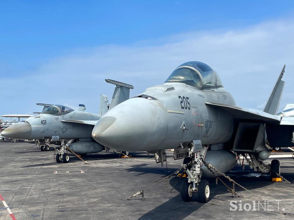 letalonosilka USS Gerald R. Ford