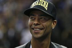 Ashley Cole podaljšal s Chelseajem
