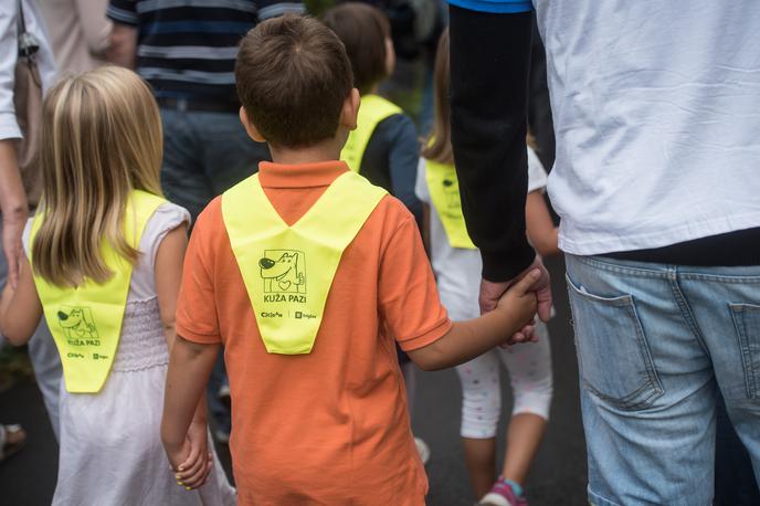 Prvi šolski dan | Dan izrednega dopusta pripada obema staršema prvošolčka ali prvošolke. | Foto Bor Slana/STA