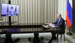 Putin vztraja: Rusija ima pravico braniti svojo varnost