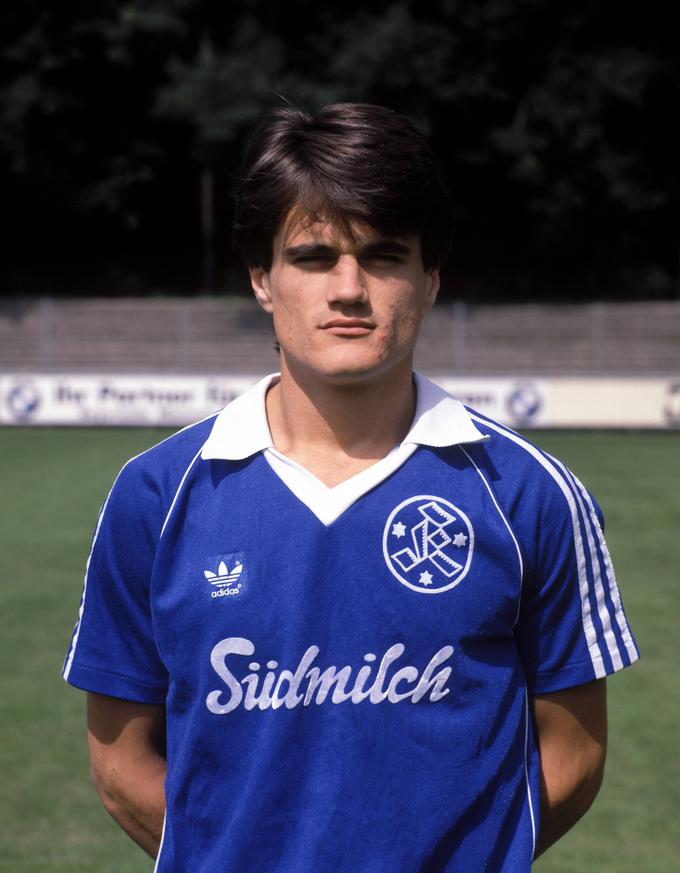 Prve korake v profesionalnem nogometu je naredil v nemškem klubu Stuttgarter Kickers, s katerim je igral v drugi nemški ligi. | Foto: Guliverimage/Vladimir Fedorenko