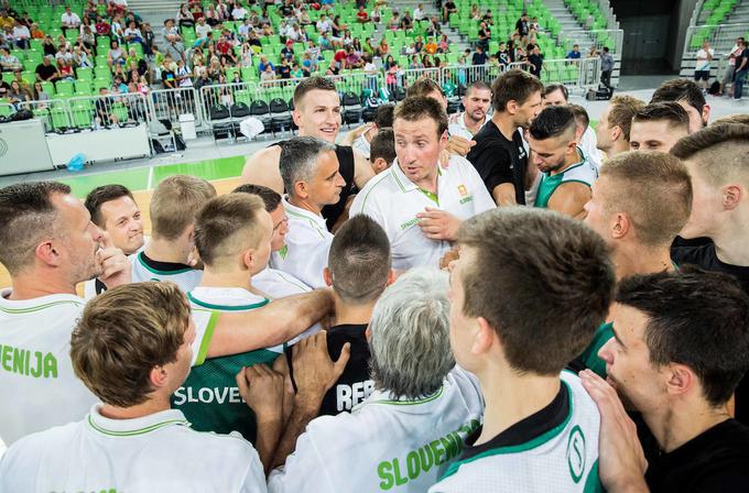 Trenutna zasedba selektorja Igorja Kokošova šteje 17 košarkarjev. | Foto: Vid Ponikvar