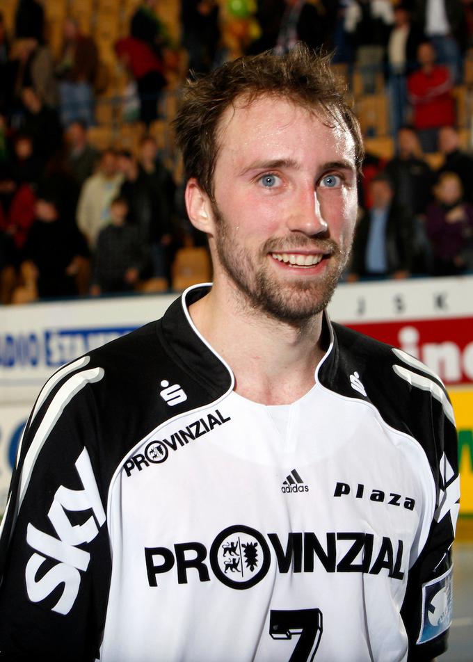 Kavtičnik je za Kiel igral štiri sezone. Med drugim je z njim leta 2007 osvojil ligo prvakov. Ta fotografija je nastala leto pozneje. | Foto: Sportida