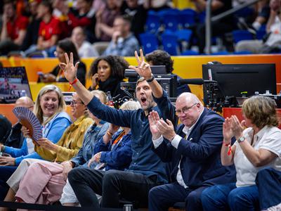 V boj za medalje Američanke, Nemke, Francozinje in Španke