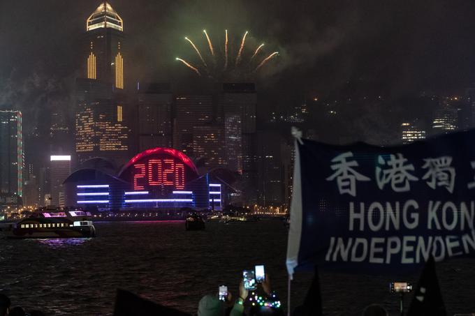 Takole so obrat koledarja na januar 2020 pospremili v Hong Kongu. | Foto: Getty Images