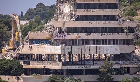 Rušijo kultni hotel pri Dubrovniku, kjer je dopustovala politična elita Jugoslavije #video