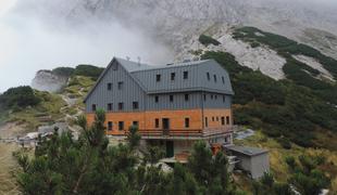 25 planinskih koč v Sloveniji je dočakalo obnovo ali energetsko sanacijo