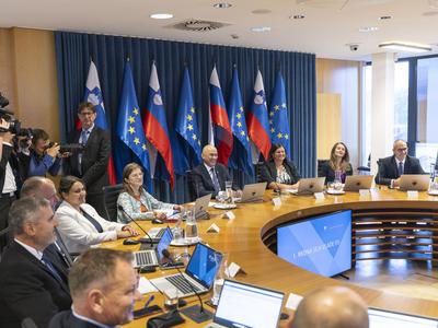 Vlada že snuje nacionalni demografski sklad