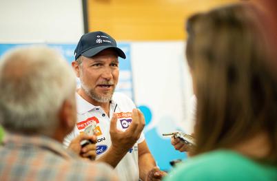 Švicarski pod vodstvom nekdanjega trenerja Lindsey Vonn in Ilke Štuhec