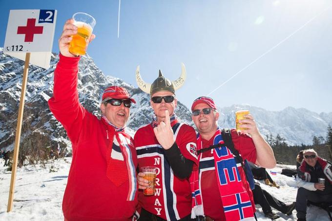 Frank (levo) in prijatelja so prišli iz Norveške. | Foto: 