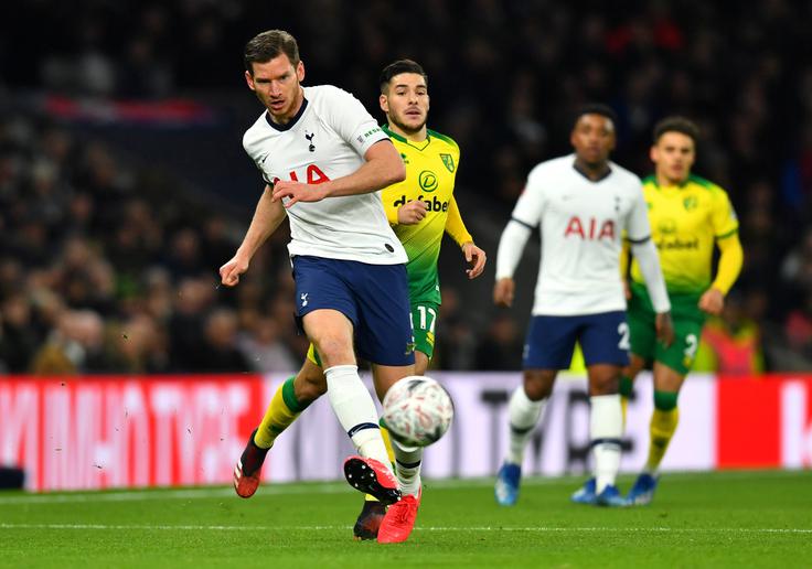 Jan Vertonghen bo po koncu sezone zapustil Tottenham. | Foto: Reuters