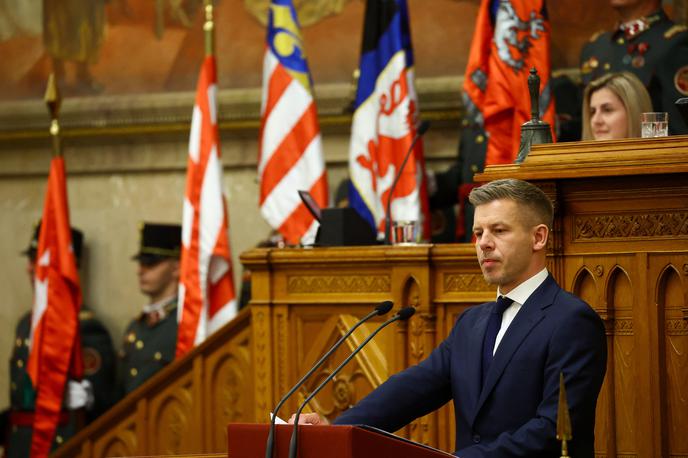 Peter Magyar, Madžarska, vlada | Magyar je v govoru, v katerem je predstavil svoj kabinet parlamentu, dejal, da bo vlada služila narodu, ne premierju. Vlado sestavljajo ministri, ki so se že dokazali na svojih področjih in so sposobni sprejemati odločitve od prvega dne, je povedal po poročanju MTI. | Foto Reuters