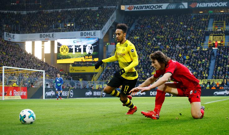 Je bila sobotna tekma proti Freiburgu zadnja Gabončeva v dresu Borussie Dortmund? | Foto: Reuters