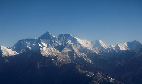 Zaostrovanje pogojev za vzpon na Everest