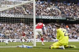 Neverjetna napaka Donnarumme, Arsenal ekspresno odgovoril #vŽivo