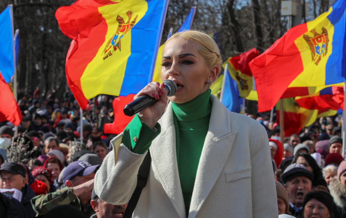 Marina Tauber | Poslanka v moldavskem parlamentu in podpredsednica populistične proruske stranke Šor Marina Tauber je v prvih vrstah protivladnih protestov v Kišinjevu.  | Foto Guliverimage