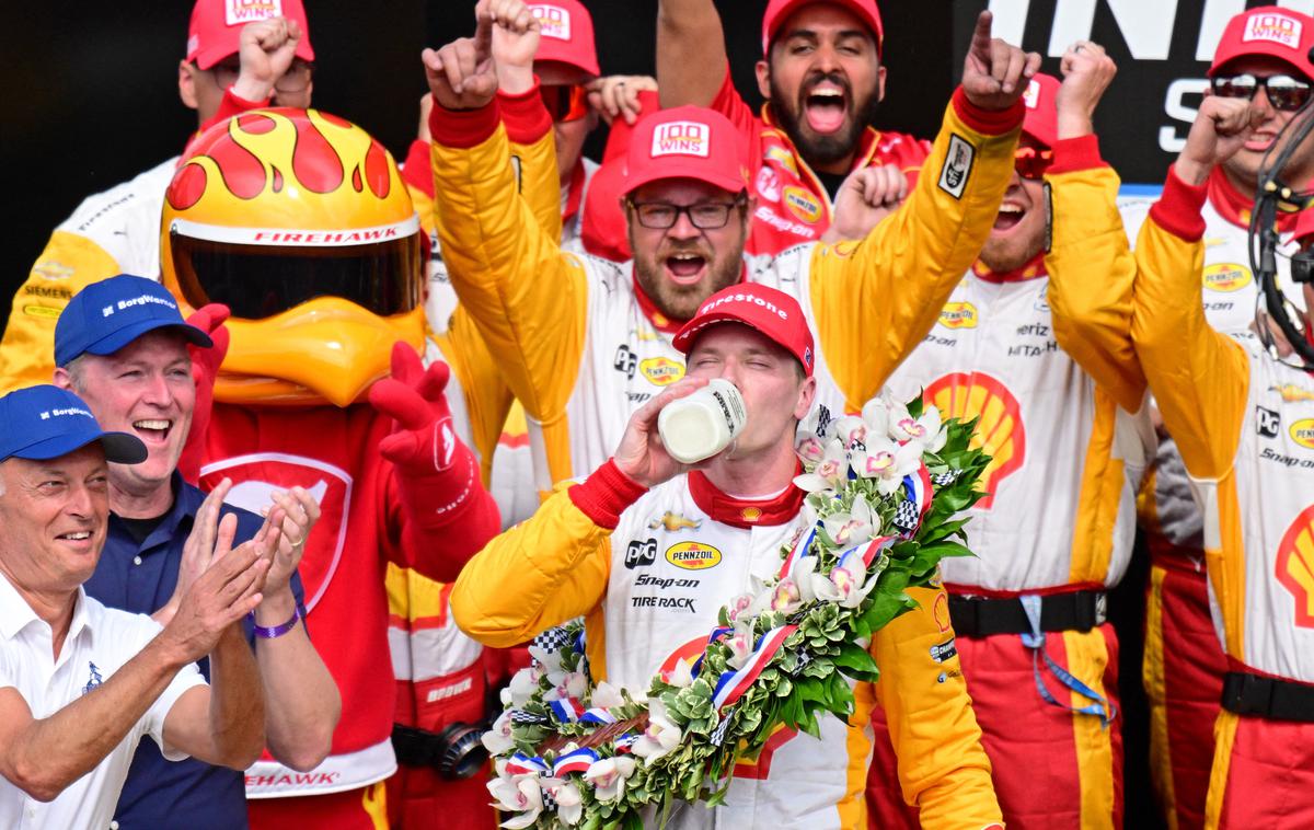 Josef Newgarden | Josef Newgarden iz ekipe Penske je zmagovalec tradicionalne vzdržljivostne dirke 500 milj Indianapolisa. | Foto Reuters