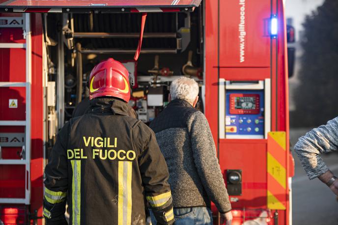 italijanski gasilci | Vzrok za izbruh požara za zdaj ni znan. | Foto Guliverimage