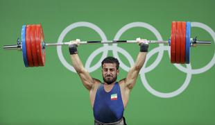 Rostami z zlatom v dviganju uteži do 85 kilogramov osvojil prvo kolajno za Iran