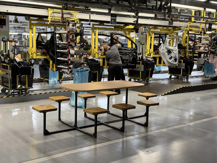 Glavnina dela je še vedno namenjena cliu. | Foto: Gregor Pavšič