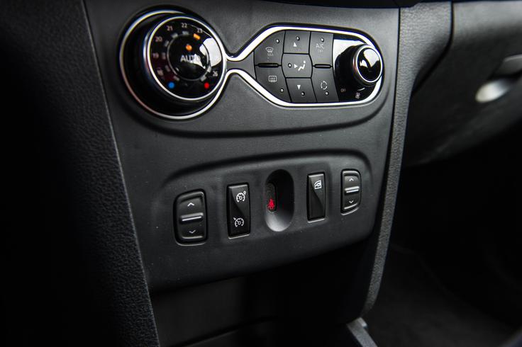 Dacia sandero stepway 0.9 TCe Dacia sandero stepway 0.9 TCe | Foto: Gašper Pirman