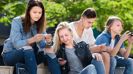 Nova pravila za daljšo življenjsko dobo pametnih telefonov