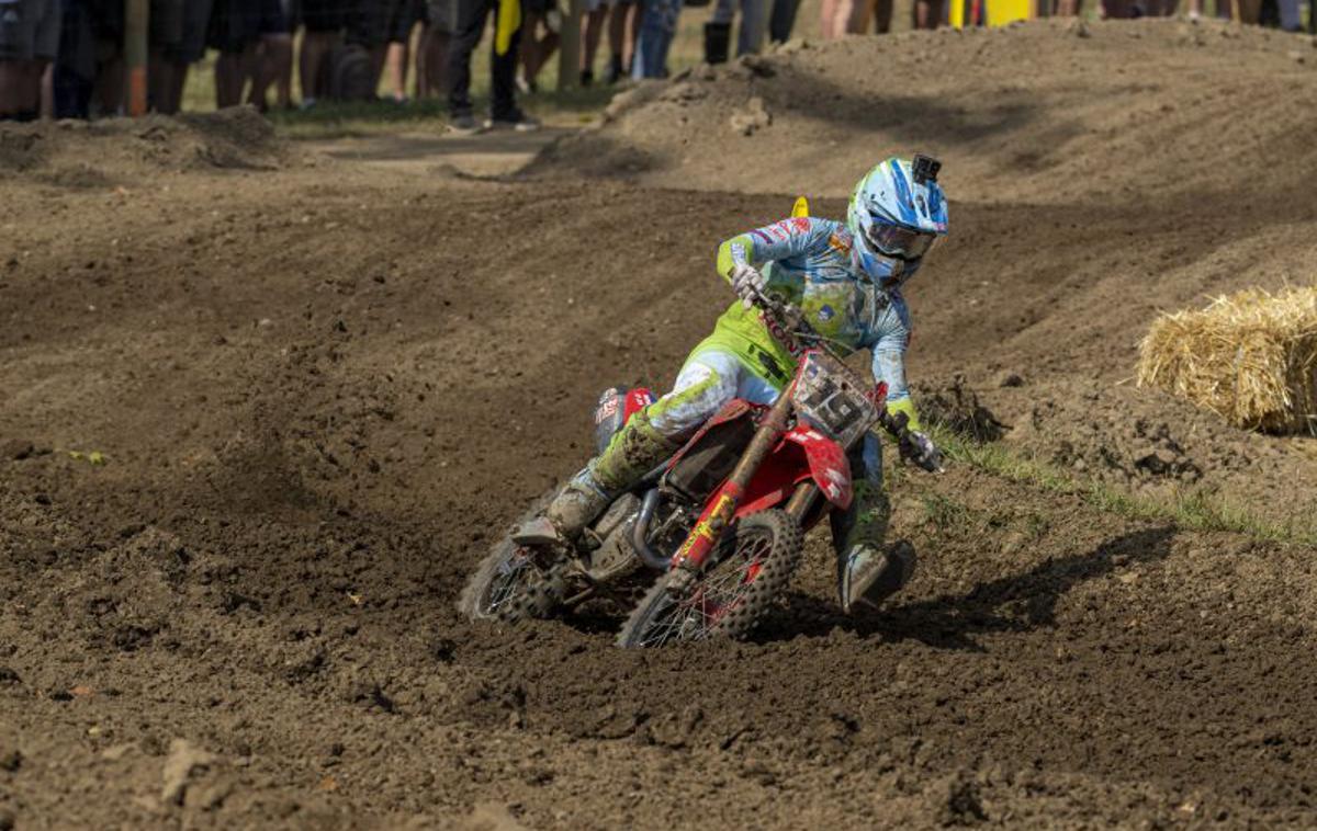 Tim Gajser pokal narodov Honda | Tim Gajser na pokalu narodov dirka s številko 19 (ker je bila lani Slovenija sedma) in še zadnjič na Hondinem motorju. | Foto Honda Racing/ShotbyBavo